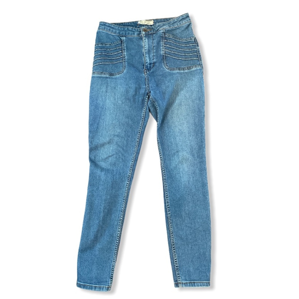 Free People High Rise Jeans cute pocket details